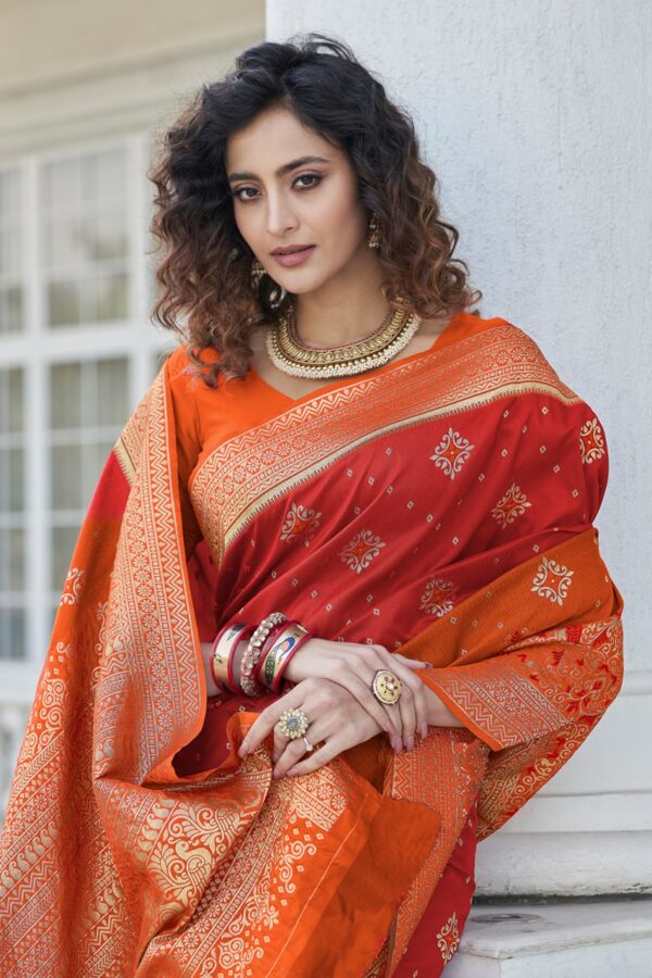Womens Stunning Red Patola Silk Saree GG000043-3