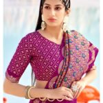 Beautiful Purple Banarasi Silk Woven Design Saree With Blouse Piece - GG000154