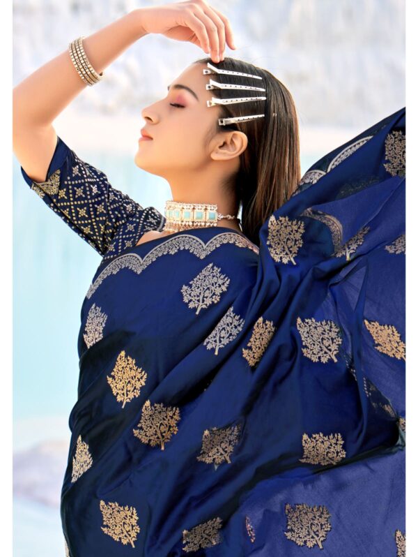 Beautiful Navy Blue Banarasi Silk Woven Design Saree With Blouse Piece - GG000158